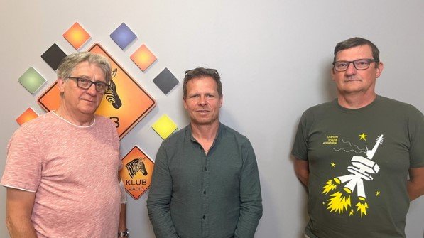 A Klub Rádió „Másrészről” műsorában volt vendég a Fülke képviselete