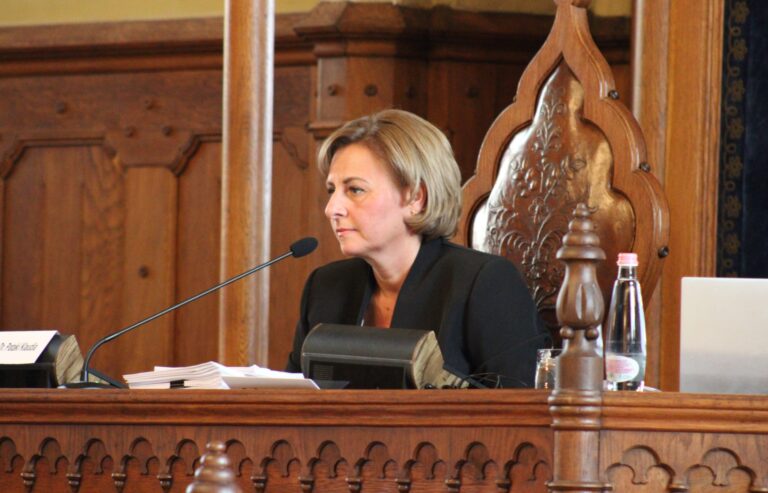 Újra lemondásra szólította fel a polgármestert a Szövetség