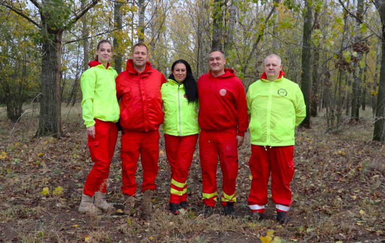 Eltűnt személyek nyomában: videón mutatjuk, hogyan dolgozik a Hírös Rescue Team