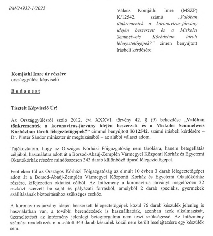A miskolci kórházban több mint 260 lélegeztetőgép áll dobozban