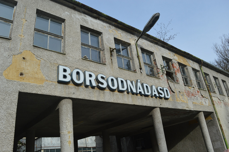 Szellemüzemmé vált az évtizedekkel ezelőtt virágkorát élő borsodnádasdi lemezgyár, sikerült bejutni, így néz ki most – videó