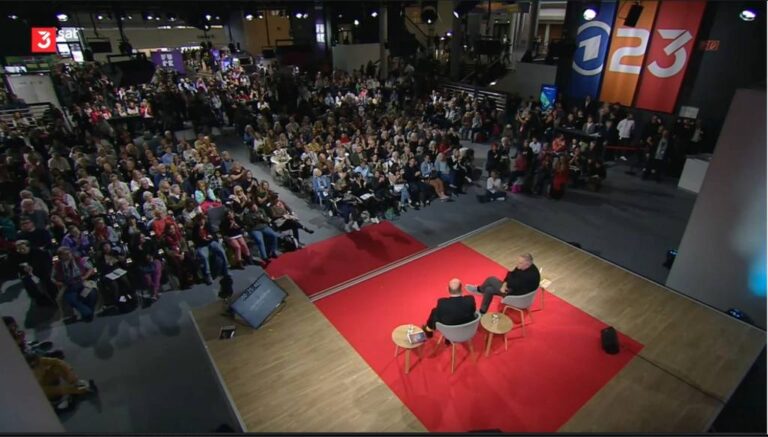 „A szabadság kora akkor érkezik el, amikor az utolsó zsarnok is meghal” – interjú Denis Scheck német irodalomkritikussal