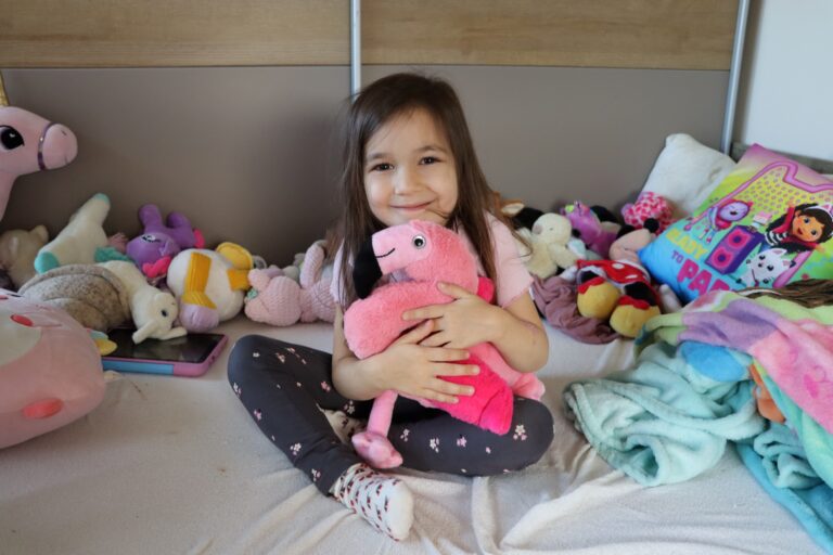 Ajánlják fel novemberi tiszteletdíj-emelésüket a beteg kislánynak – fordult képviselőtársaihoz Gyuris Dávid