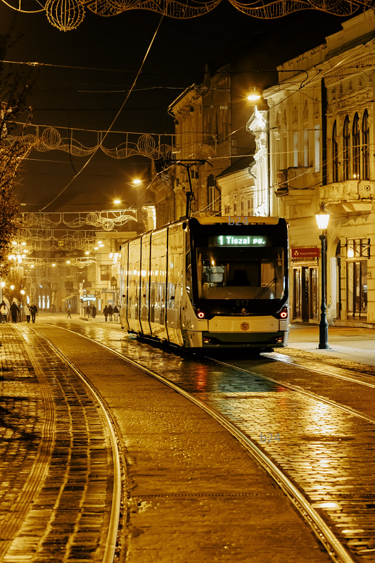 A lengyel fotós nemrég került Miskolcra, de máris megszerette a várost – interjút adott a Borsod24-nek