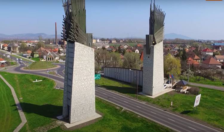 Megújul a Világörökségi kapuzat Szerencsen