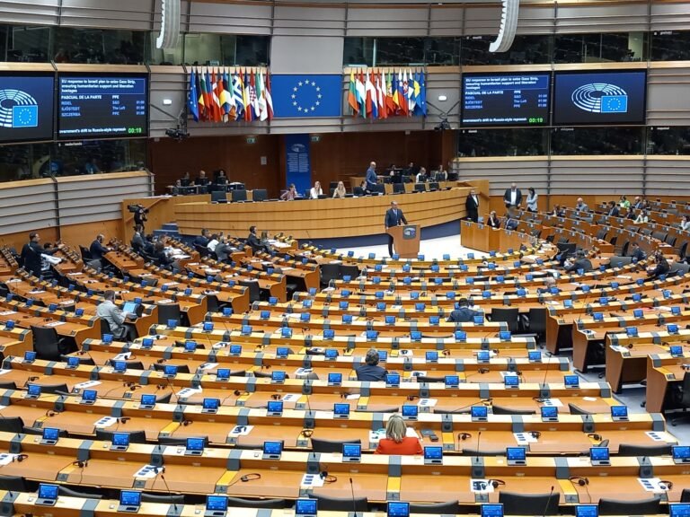 Szakértők szerint visszaüthet, ha az EU megszüntetné a nemzeti vétó jogintézményét