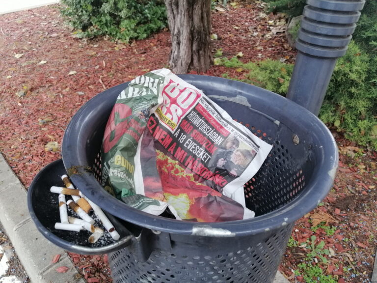 A Fővárosi Törvényszék megtiltotta a Borsnak a „Tisza-csomag” további kézbesítését, a lap mégis folytatja a különszám terjesztését