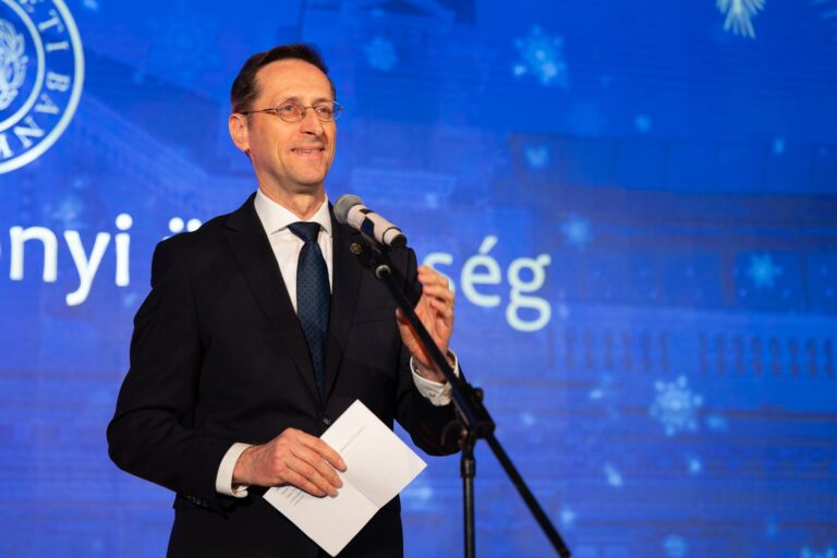 A Költségvetési Tanács szerint komoly megszorításokra lesz szükség 2027-ben