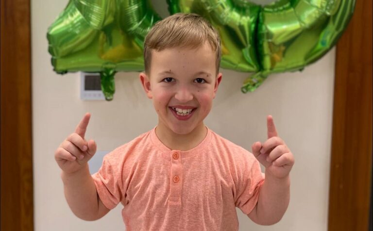 Szépen elkezdett nőni Boti, amióta a gyógyszert kapja