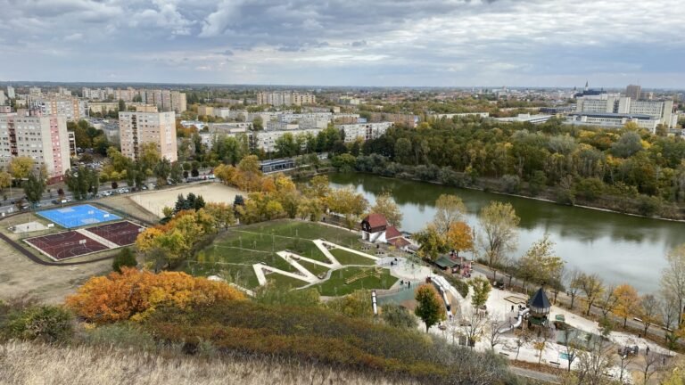 Új nevet kapott a Domb, januártól a szabadidőközpont helyett a Benkó Zoltán Parkban sétálhatunk