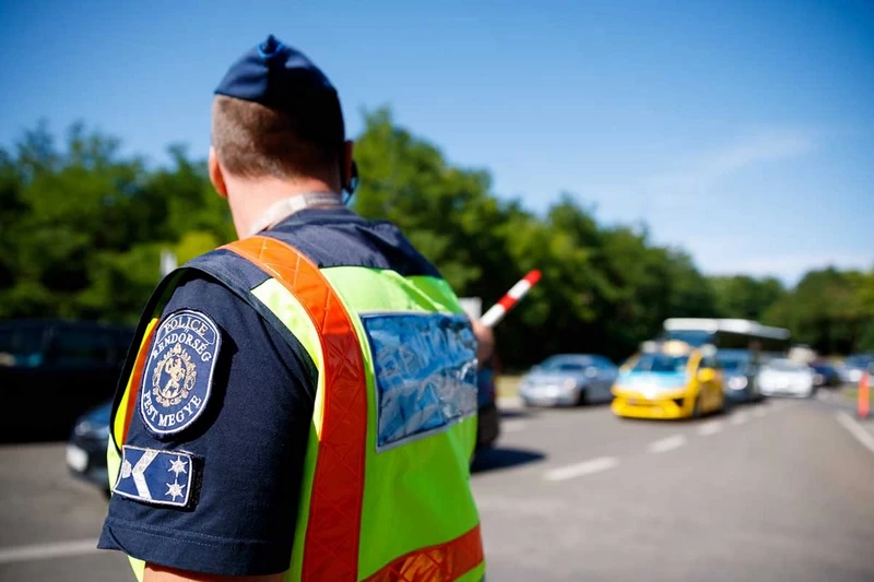 Februárban jön a fegyverpénz. De mi is ez a juttatás és miért érdekeljen engem?