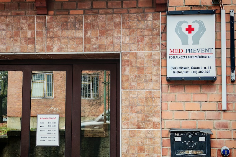 Kampánykommunikáció van, megállapodás nincs a Vasgyári SZTK költözéséről