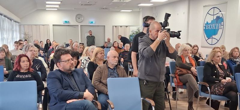 “Komfortzónán innen és túl” – Gundel-Takács Gábor Miskolcon járt