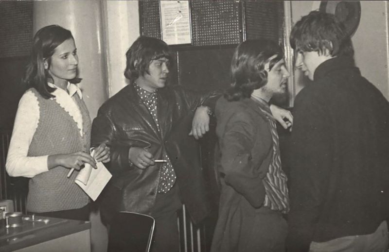 Koncz Zsuzsa életpályájának egy morzsája került elő a miskolci Régiségvásárról