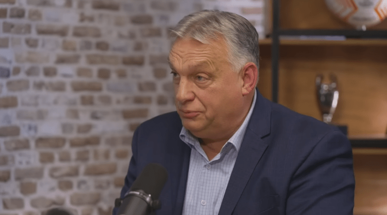 Orbán a hívei előtt vallotta be, hogy a parlamenti mandátumaik nem arányosak a leadott szavazatokkal