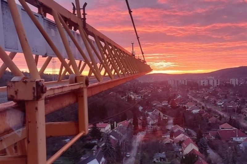 Óriások Miskolcon, szennyező akkugyárak az országban