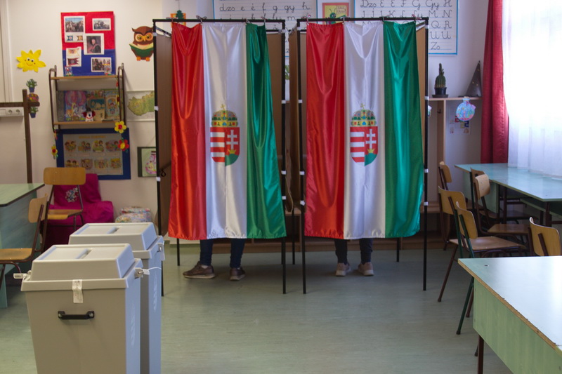 Közel ezer jelölt vette fel az aláírásgyűjtő íveket, ebből majdnem harmincan(!) BAZ 5-ös körzetében