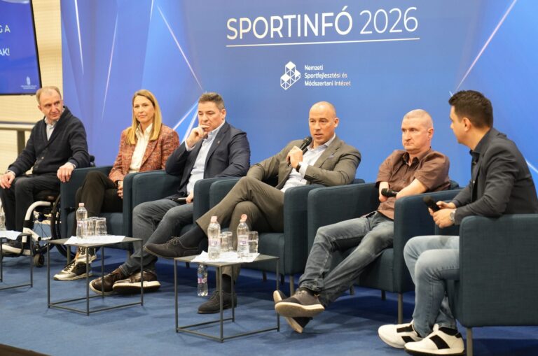 Sportfórum vagy kampányrendezvény? – Amikor a politika belép az öltözőbe (olvasói vélemény)