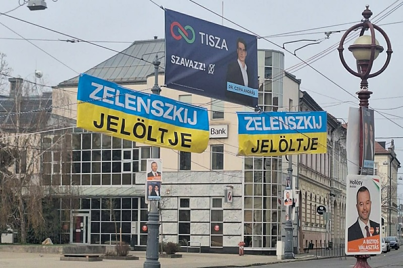 Orbán Viktor érkezésére elszabadult a molinó-csata Miskolcon