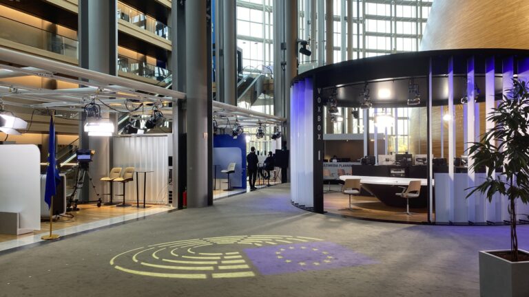 Strasbourgban megérthető valami a közös Európából – az Európai Parlamentből tudósított a KecsUP Hírek