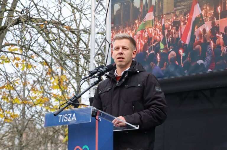 Magyar Péter szerint az ügyészség politikai utasításra nem jár el „fideszes bűnözőkkel szemben”