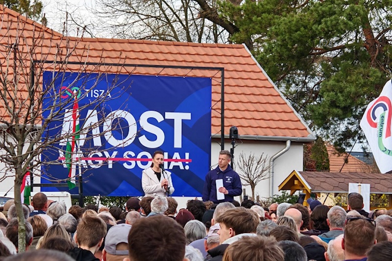 Kampányhajrá, akkugyárak, Panyi Szabolcs és választások előtti kórházfejlesztés – heti hírek Magyarországról