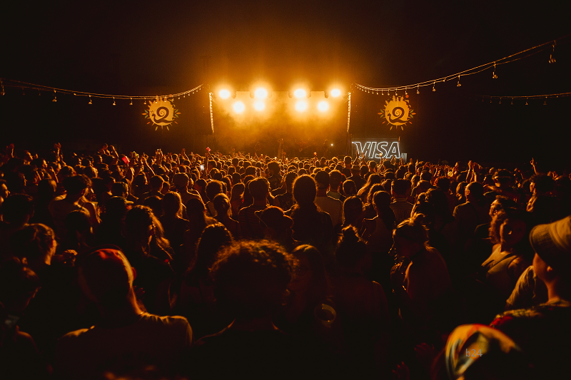 José González a 35. jubileumi Művészetek Völgyében – a svéd előadó új albumával érkezik Kapolcsra