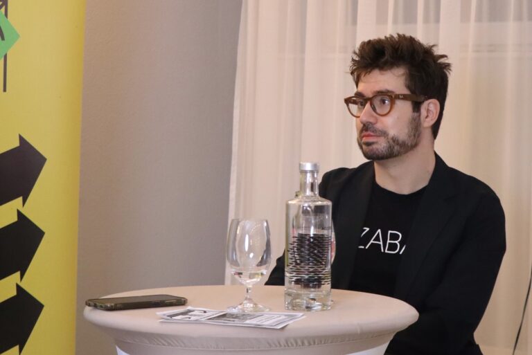 Orbán Viktor is beszállt a Panyi Szabolcs elleni támadásokba, az újságíró ígéri, folytatja az orosz titkosszolgálati befolyás bemutatását