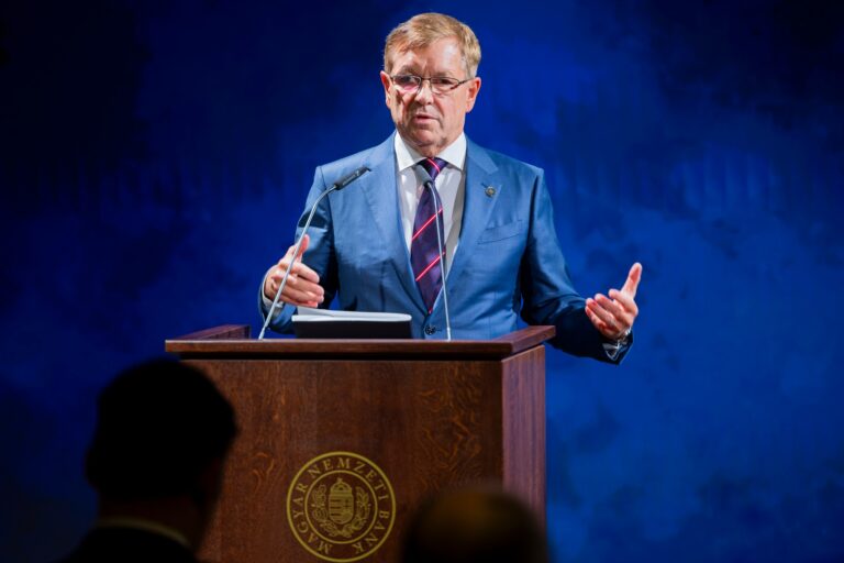 Újra megszólalt Matolcsy György, szerinte át kell állni a bőségre