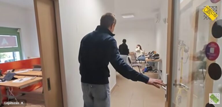 Véletlenül beengedtek bennünket a Fidesz mozgósító központjába – választ Kecskemét és Magyarország (frissülő cikkünk)