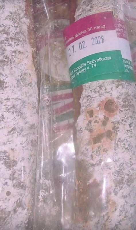 Romlott élelmiszerek a húsvéti csomagokban? – Sátoraljaújhelyen vitát váltott ki az osztogatás