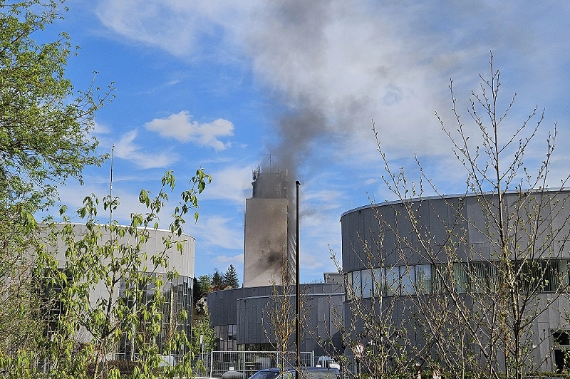 Friss: Kigyulladt a Juno szálló Miskolctapolcán