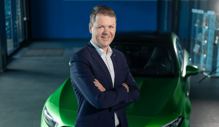 Új vezetőt neveztek ki a kecskeméti Mercedes-Benz Gyár élére