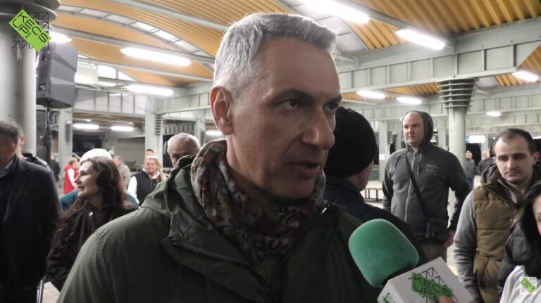 Lemond a teniszszövetség elnöki posztjáról Lázár János