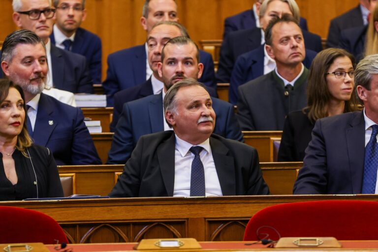 Gajdos László: az élő környezet minisztériumnak a kormány lelkiismereteként kell működnie