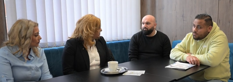 „A roma fiataloknak is helyük van az egyetemen” – a sárospataki oktató hallgatók százain segít