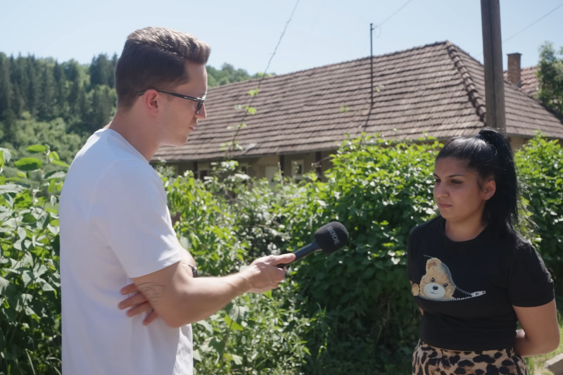 Közmunkával zsarolhatta Szin polgármestere a helyieket? Bedő Dávid jogi lépéseket ígér