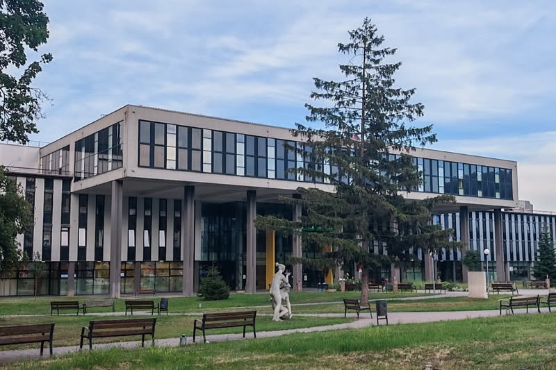 Távozásra szólította fel a megyei kórház gazdasági igazgatóját négy Tiszás képviselő