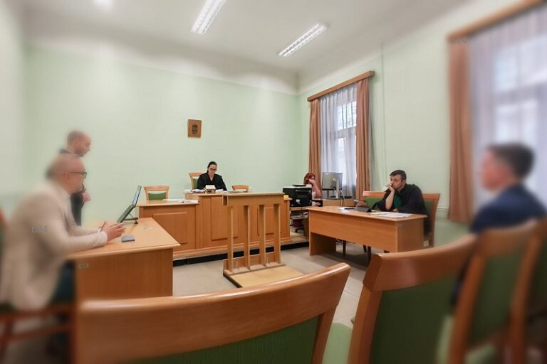 Bartha György önkormányzati képviselő szerint, ha most lenne a választás, gyorsan szertefoszlana a polgármestert támogató többség